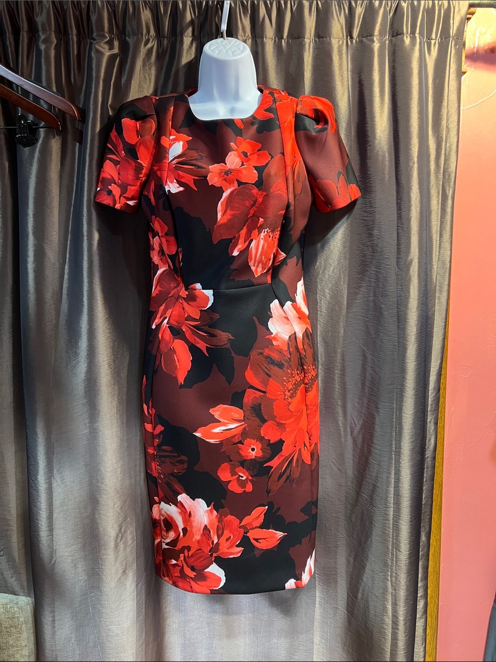 CALVIN KLEIN NWOT Red Floral Sheath Dress - Elegant Women's Dress sz 8